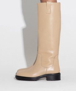 Cesaradair.shop10df2631d2 4