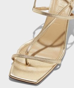 Cesaradair.shop5cff7870af 2