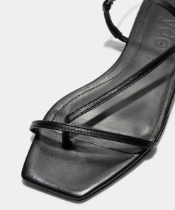 Cesaradair.shopa54215657d 2